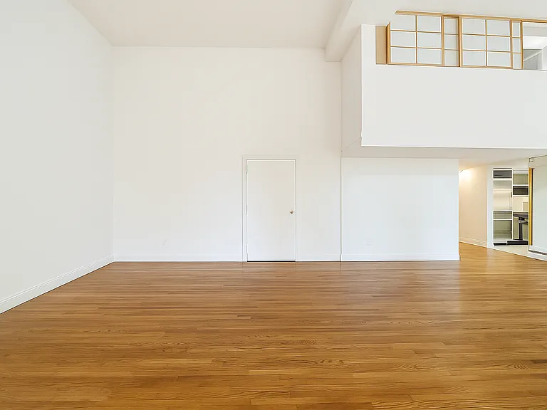 240 Centre St #3B — Photo 10