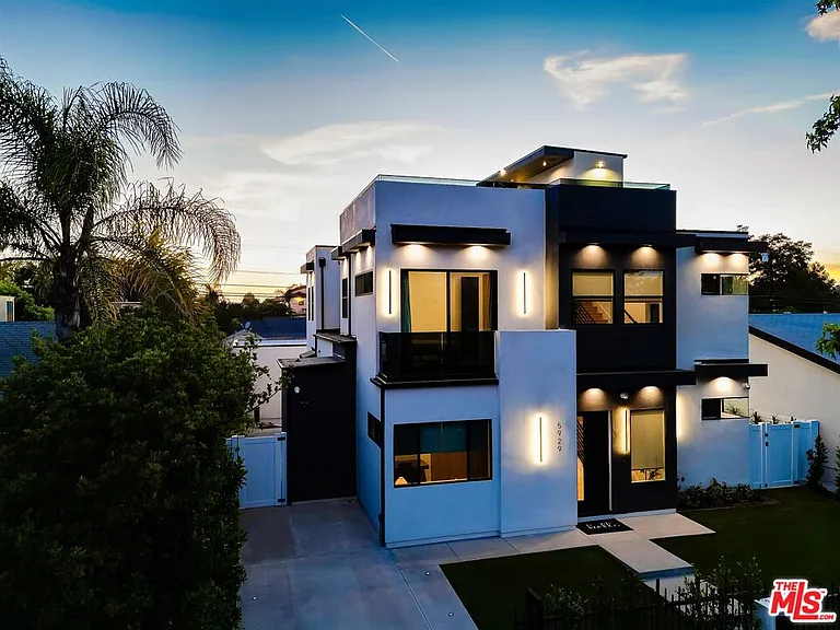 5929 Hesperia Ave — Photo 63