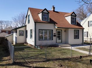 5525 N 42nd St, Milwaukee, WI 53209