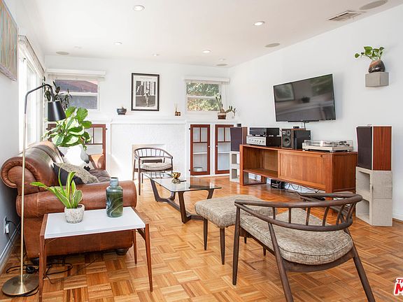 5th image of 1236 N Avenue 45
