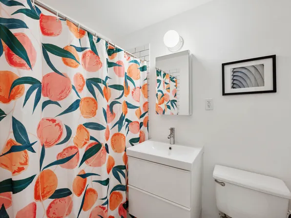 195 Willoughby Avenue image 5 of 5