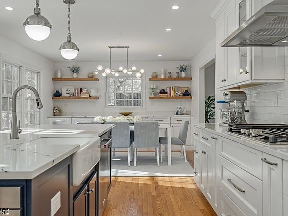 5th image of 16 Little Wolf Rd