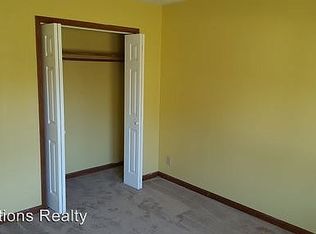 5562 Barrwyn Dr, Rex, GA 30273