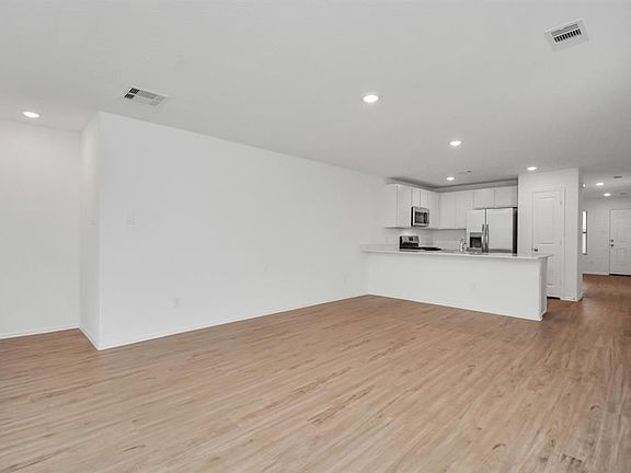 5th image of 7634 Terania Meadow Ln