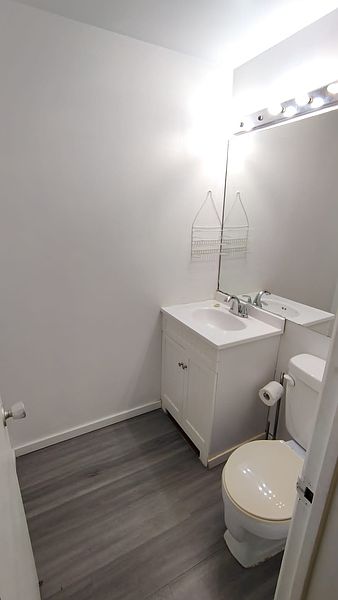 Richmond Apartment for rent - 3 Bedrooms — photo 17