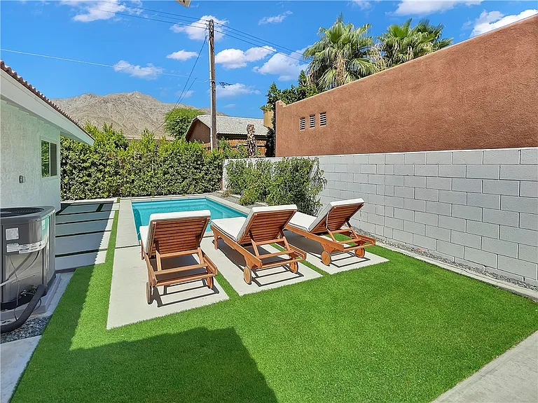 54905 Avenida Diaz — Photo 20
