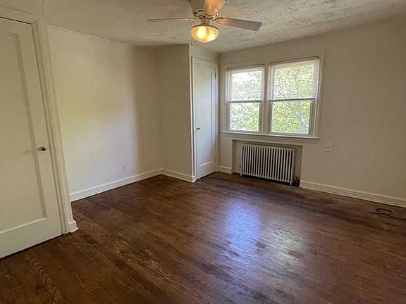 5th image of 44 Heights Ave