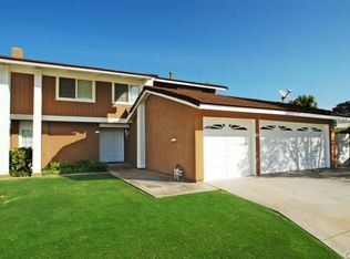 8701 Rath Cir, Huntington Beach, CA 92646