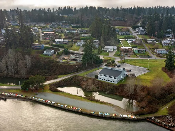1263 View Street, Camano Island, WA 98282
