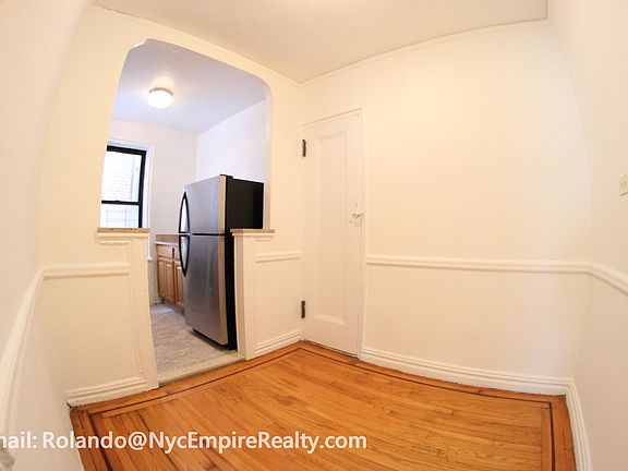 4th image of 1200 College Ave #4G-2
