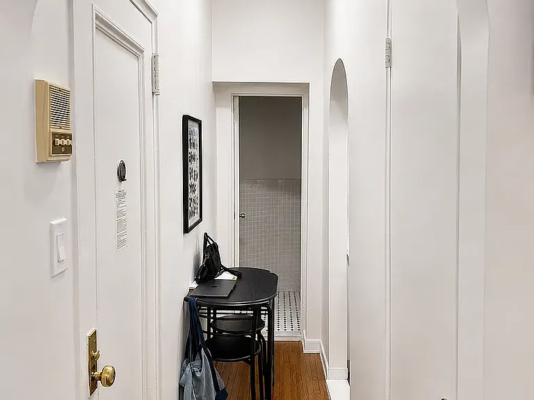 234 E 77th St #1A — Photo 6