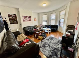 872 Huntington Ave #3, Boston, MA 02115