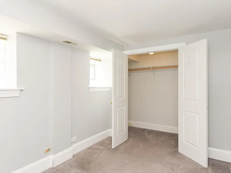 1713 W Julian St #1R — Photo 22