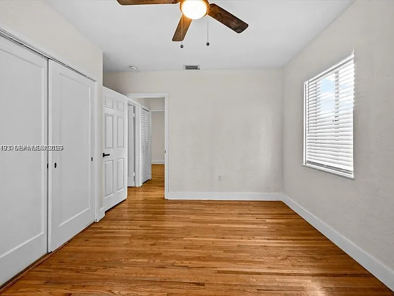 3610 SW 3rd Ave #3610 — Photo 5
