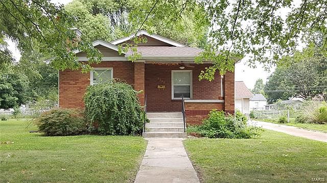 1st image of 2329 Lynch Ave