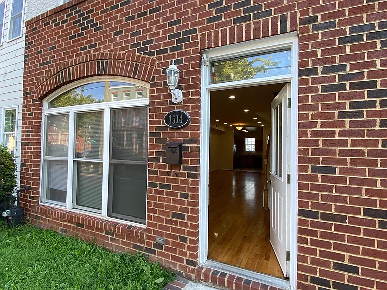 1514 W Cary St — Photo 6