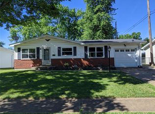 650 Cherryvale Dr, Hazelwood, MO