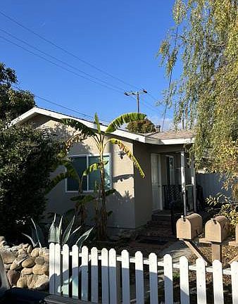 4th image of 181 W McFarlane St