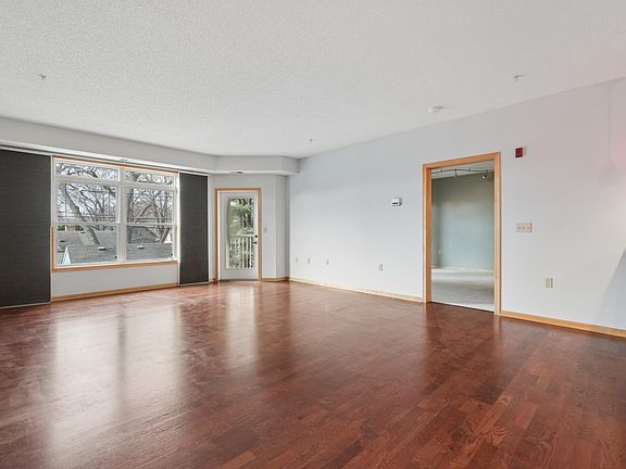 4th image of 2530 34th St E #213