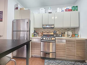 Rented by RELEASE NY