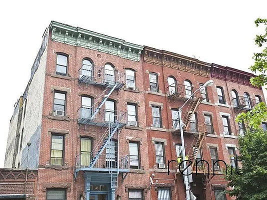 Rented by Rennit Inc. | media 15