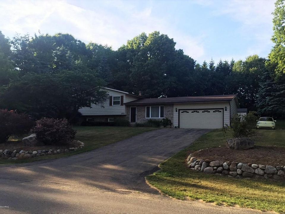 1st image of 1573 Woodlea Dr