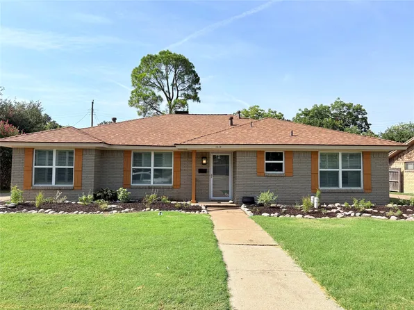 1210 Weathered St, Irving, TX 75062