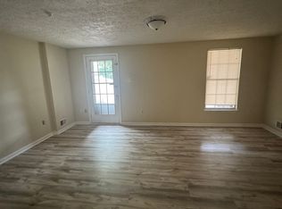 8918 Pembrook Woods, Laurel, MD 20723