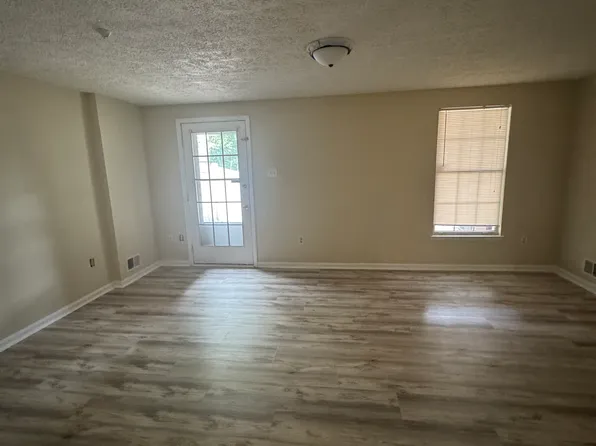 8918 Pembrook Woods, Laurel, MD 20723