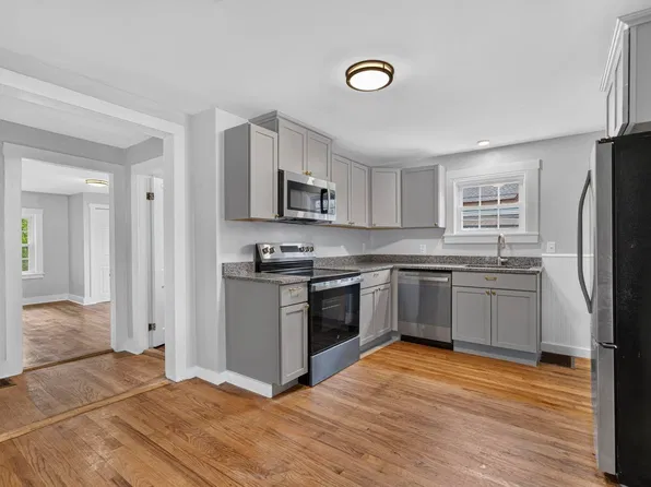 66 Lafayette Street, Claremont, NH 03743