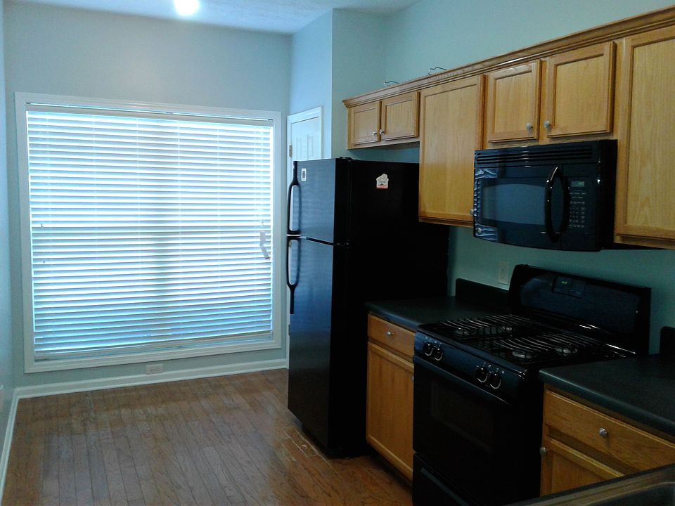 2nd image of 801 Old Peachtree Rd Unit 8