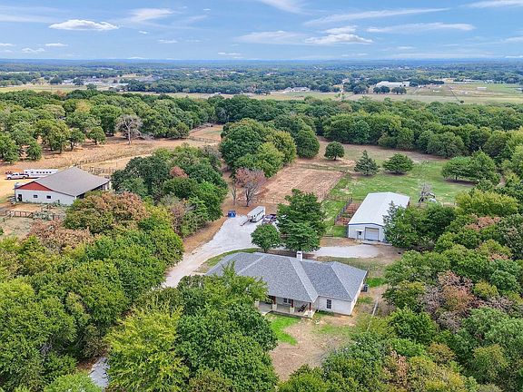 2nd image of 114 County Road 225