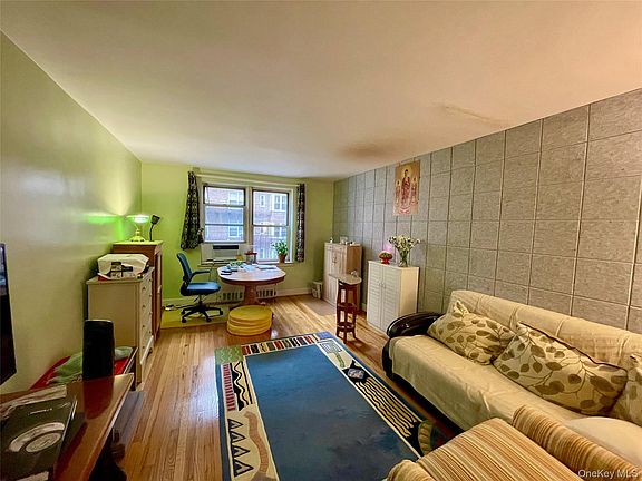 3rd image of 134-33 Blossom Avenue #3B