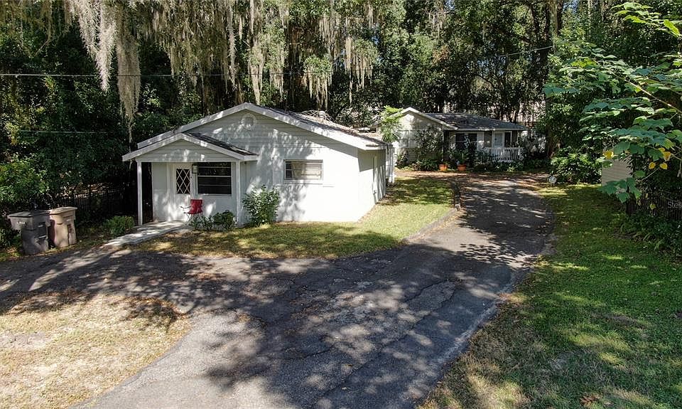 1st image of 601 & 603 SE 12th St