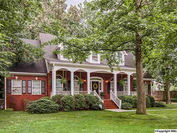2nd image of 141 Lovvorn Ln
