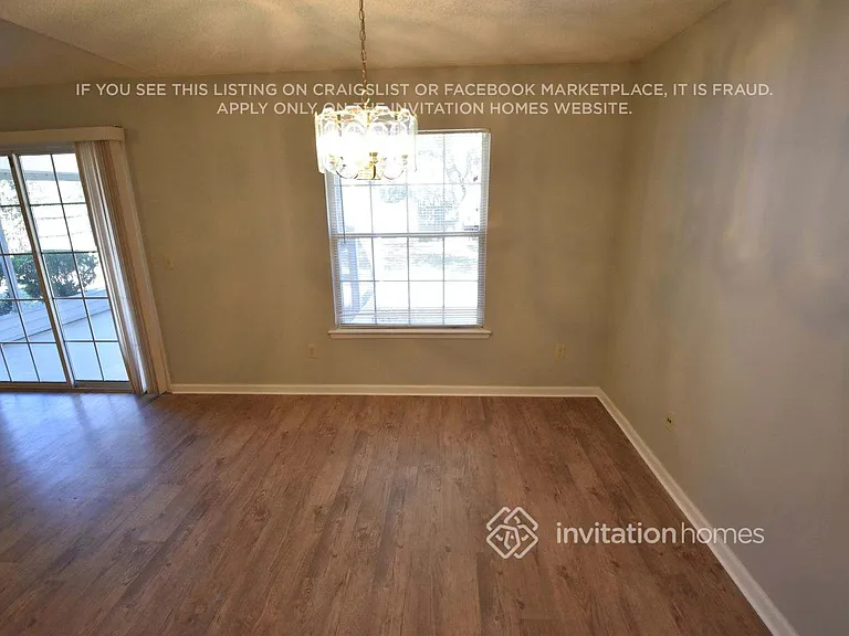 11179 Barbizon Cir E — Photo 5