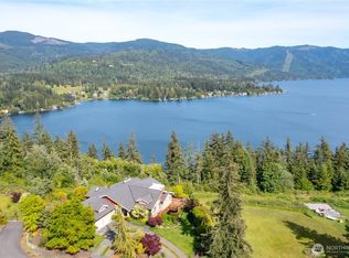 3178 Edgewood Ln, Bellingham, WA 98226