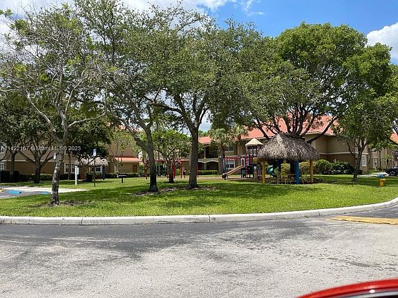 3rd image of 11600 SW 2nd St #18107