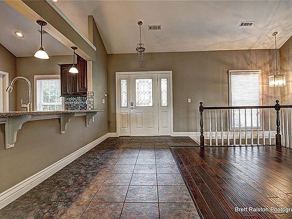 5th image of 14961 Muldoon Dr