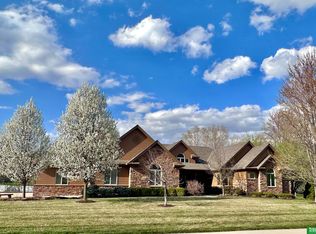 1209 Ranch View Ln, Elkhorn, NE 68022
