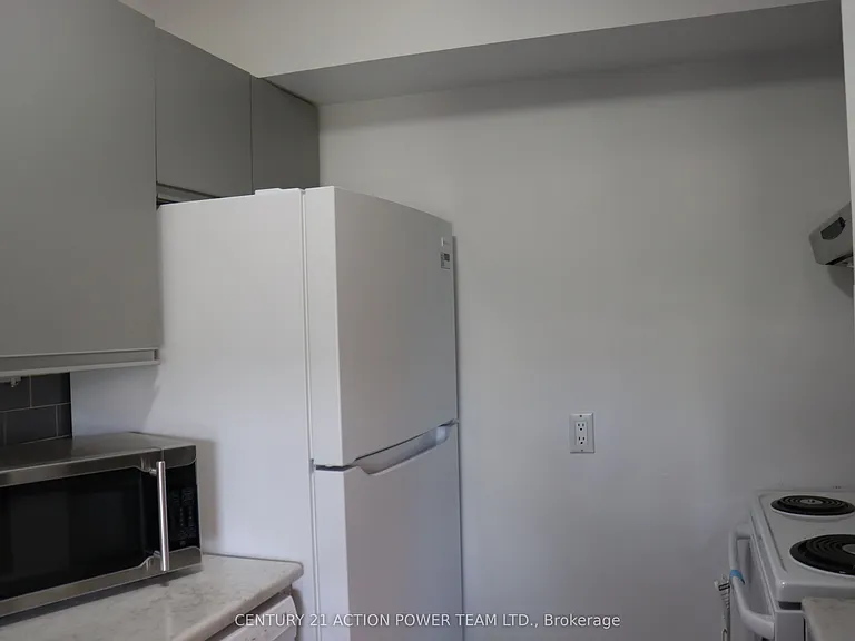 316 Savard Ave #206 — Photo 12