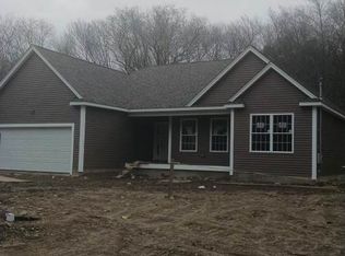 546 Dedham St, Wrentham, MA 02093