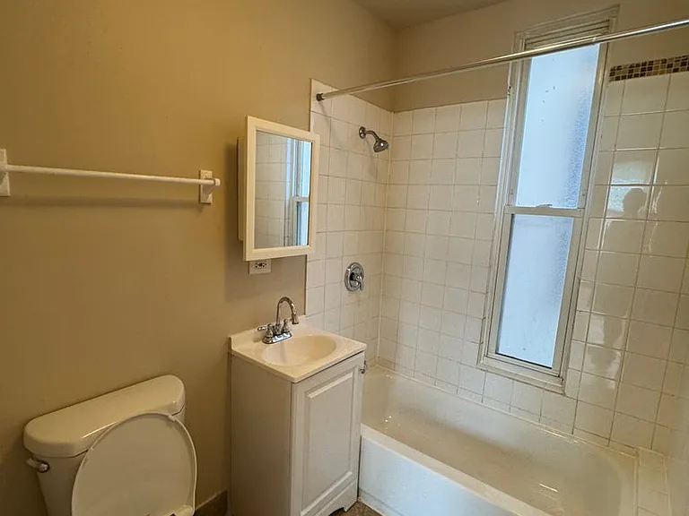 5932 S Morgan St — Photo 22