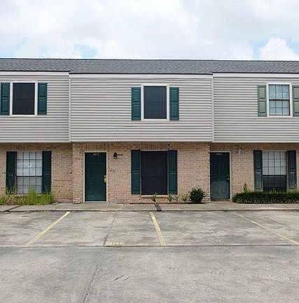 3rd image of 100 Winchester Dr APT 405