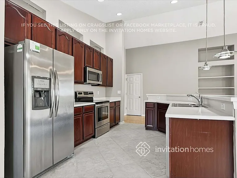 3523 Brickell Ct — Photo 8