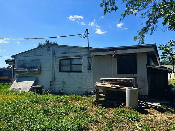 4th image of 170 6th Ct SW