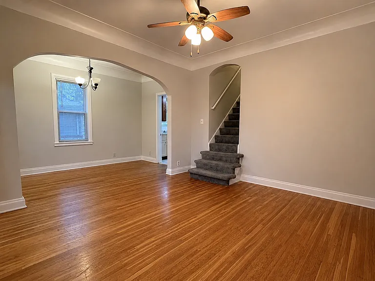 2239 Branch Ave — Photo 5