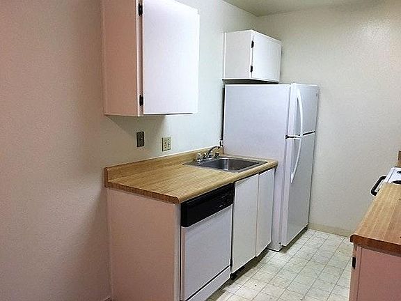 Good Cabinet Space