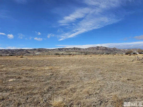 13AC S Whitacre St, Yerington, NV 89447