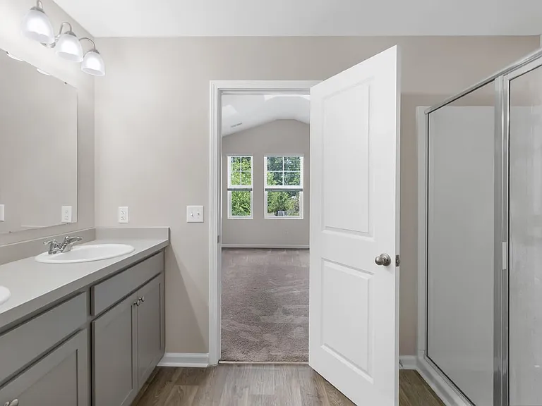 13 Villas Of Garrard Dr — Photo 15